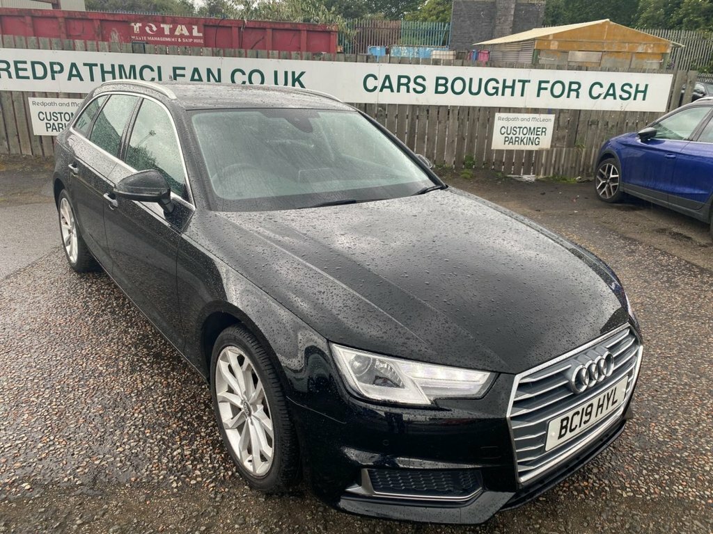 Audi A4 Avant 2L Sport Black