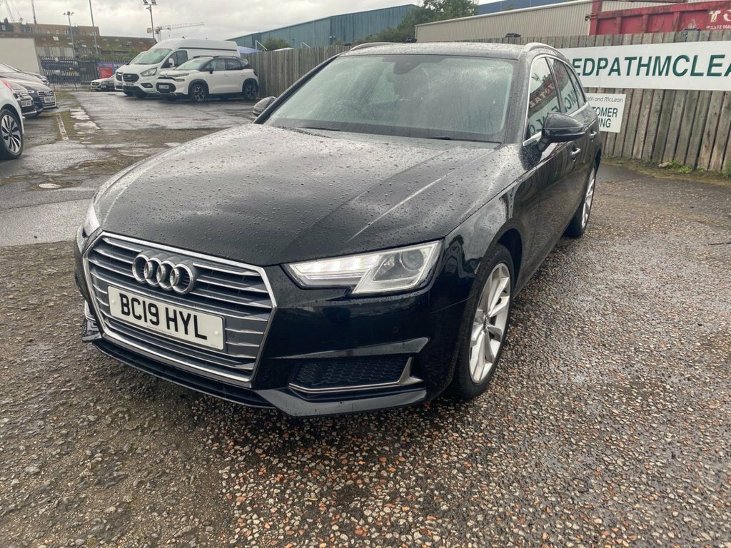 Audi A4 Avant 2L Sport Black #6