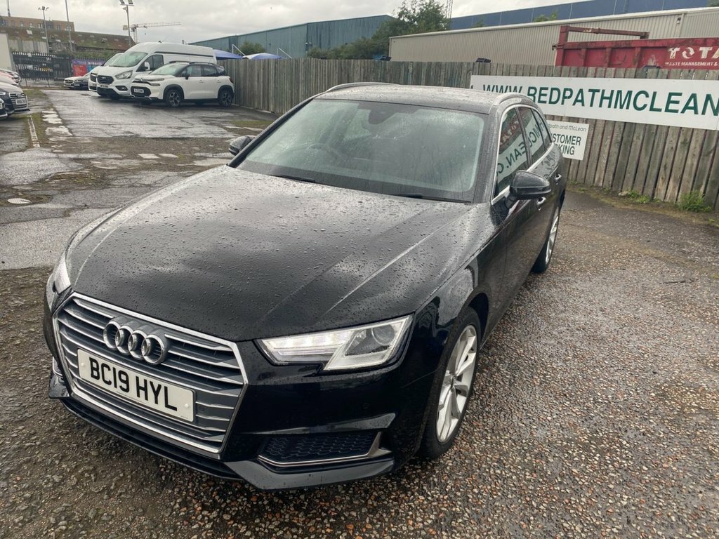 Audi A4 Avant 2L Sport Black #5