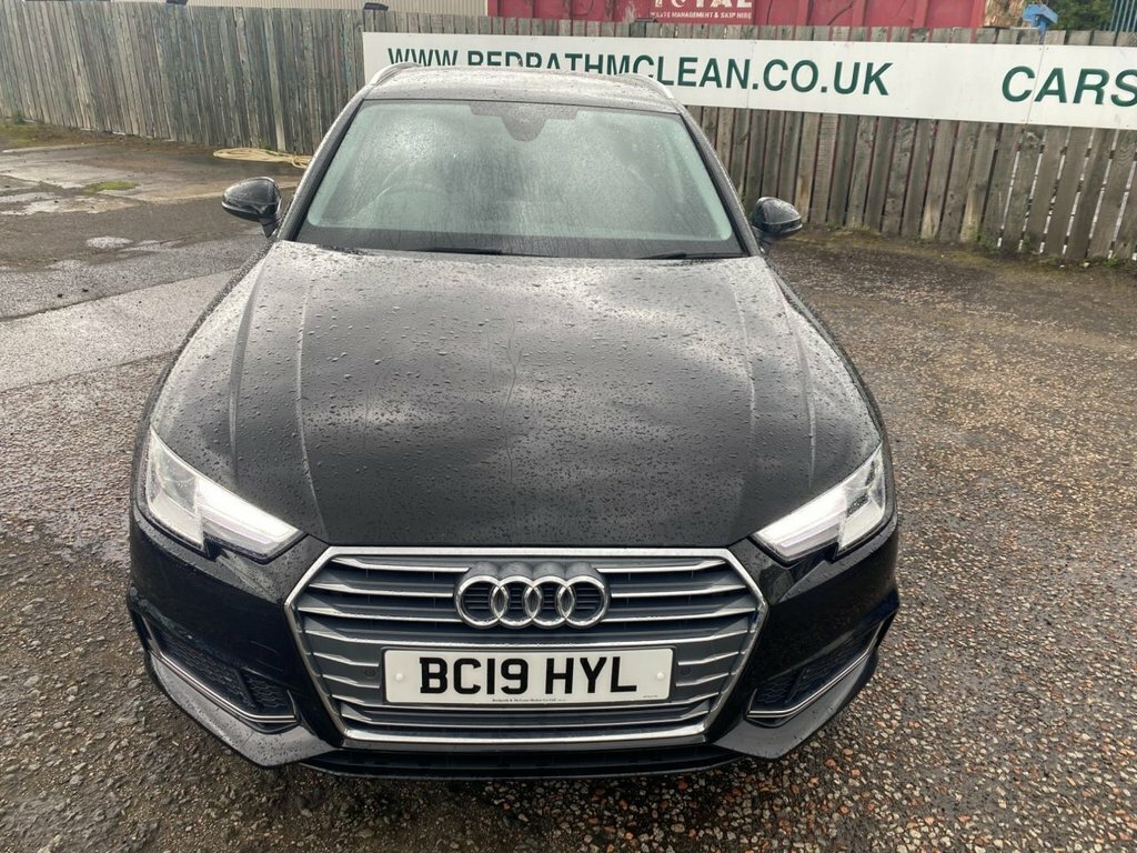 Audi A4 Avant 2L Sport Black #3