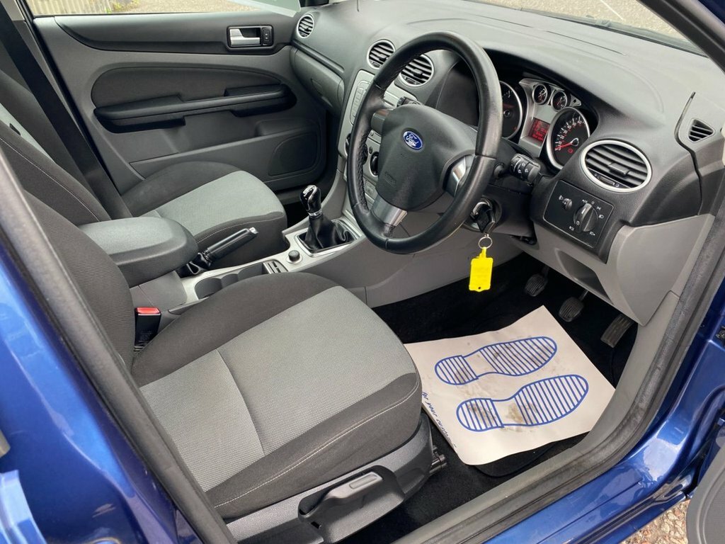 Ford Focus 1.6 Tdci Zetec 110 Dpf Alloys 30 Road Tax Silver #14