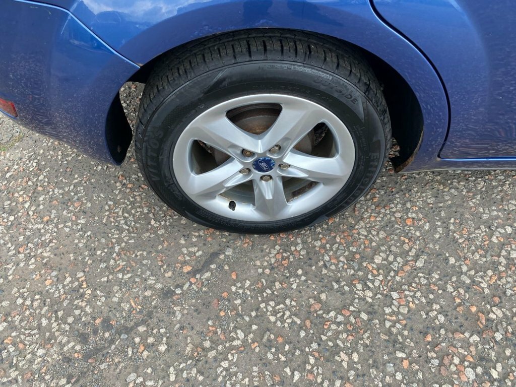 Ford Focus 1.6 Tdci Zetec 110 Dpf Alloys 30 Road Tax Silver #9