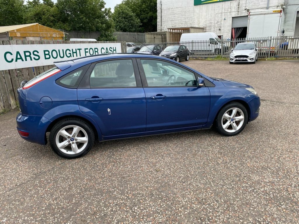 Ford Focus 1.6 Tdci Zetec 110 Dpf Alloys 30 Road Tax Silver #8