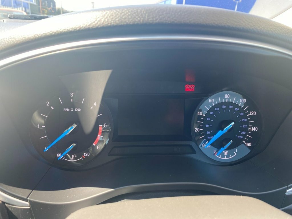 Ford Mondeo Ecoboost Titanium Hatchback Silver #22