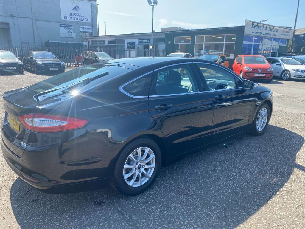 Ford Mondeo Ecoboost Titanium Hatchback Silver #7