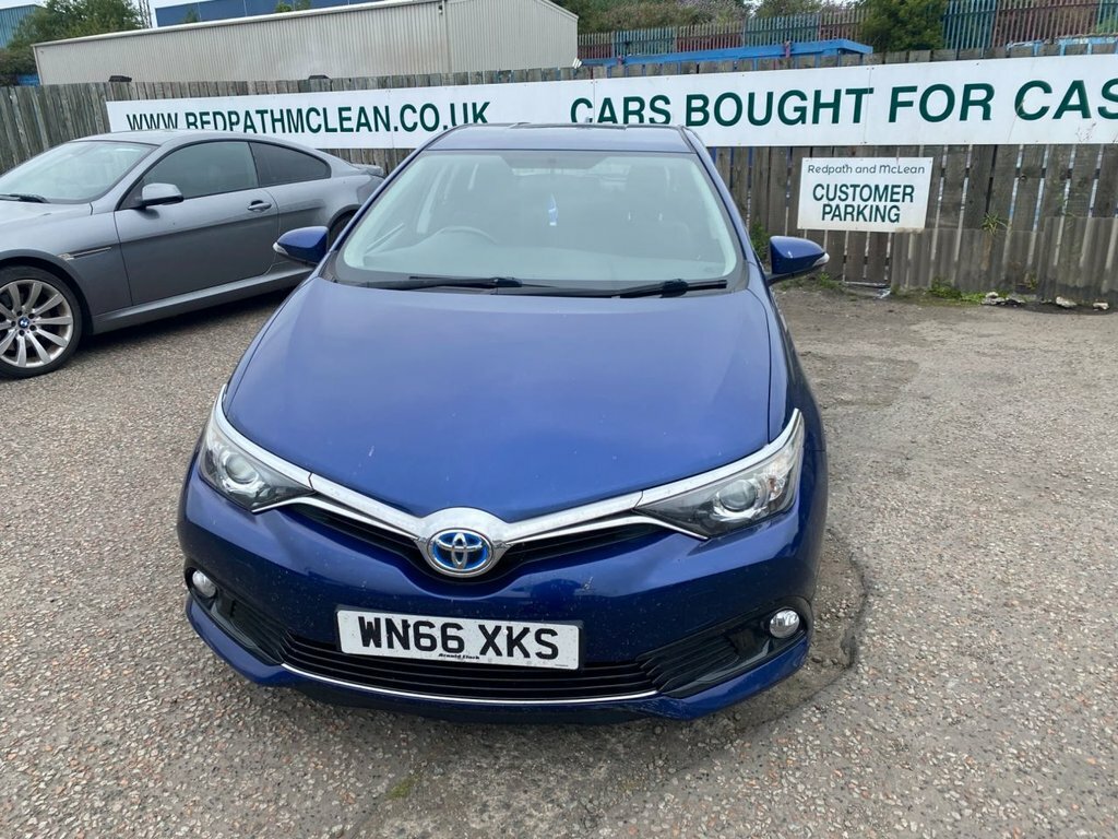 Toyota Auris 1.8L Icon Blue #2