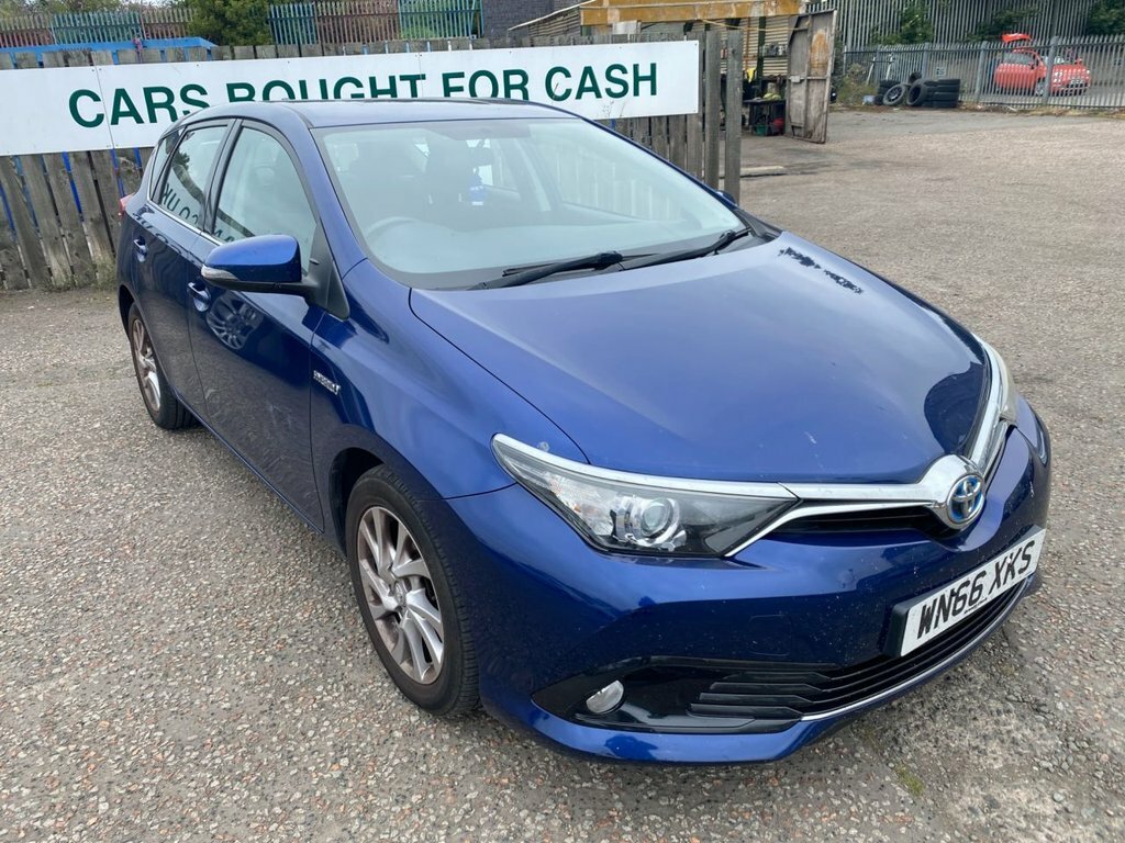 Toyota Auris 1.8L Icon Blue