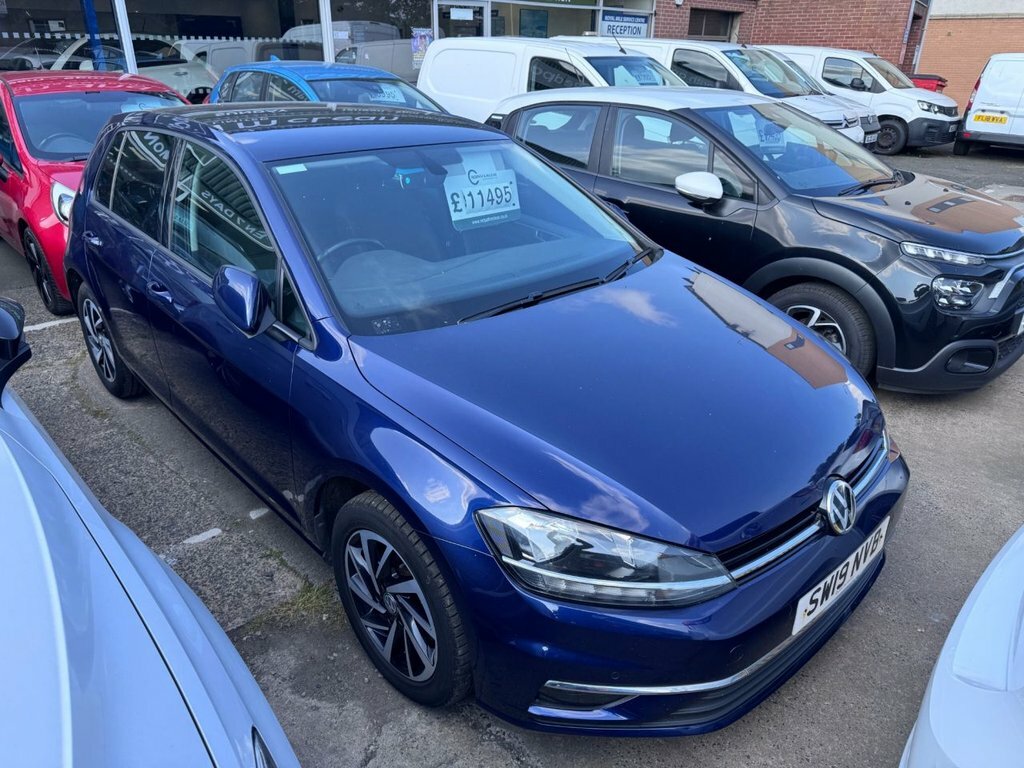 Volkswagen Golf 1L Match SW19NVB Blue