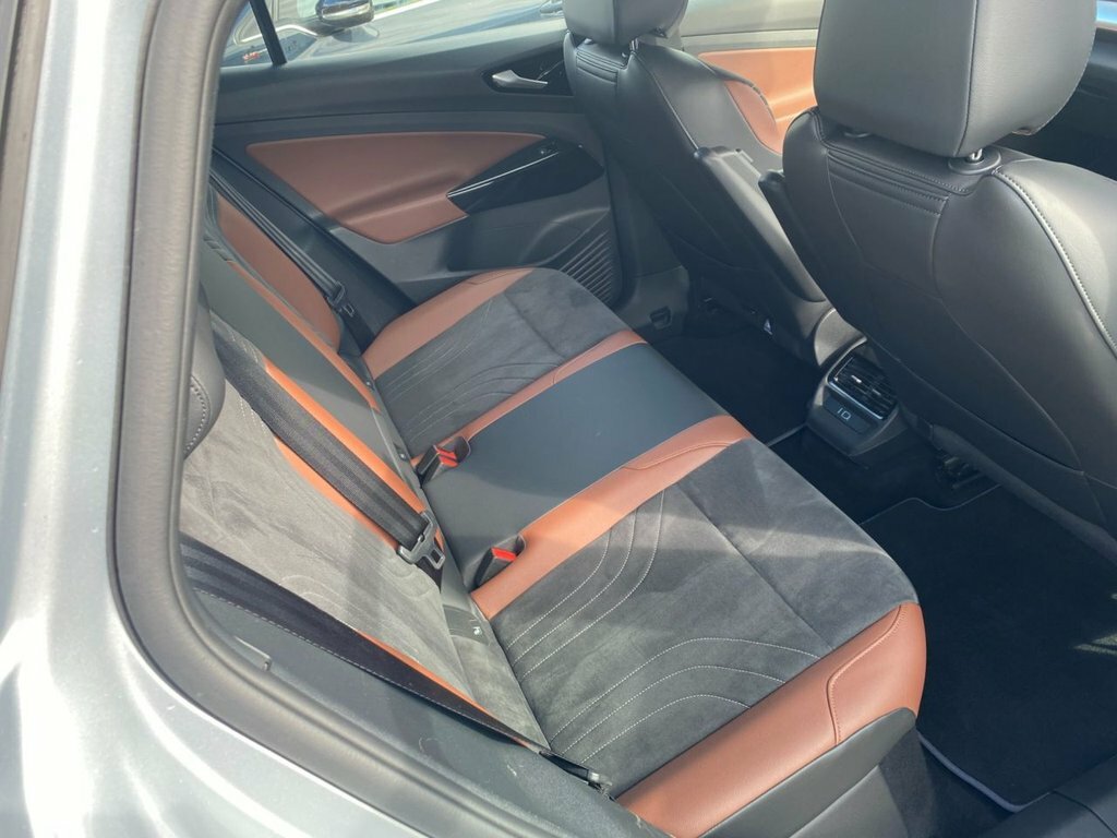Volkswagen ID.4 1St Edition Grey #35