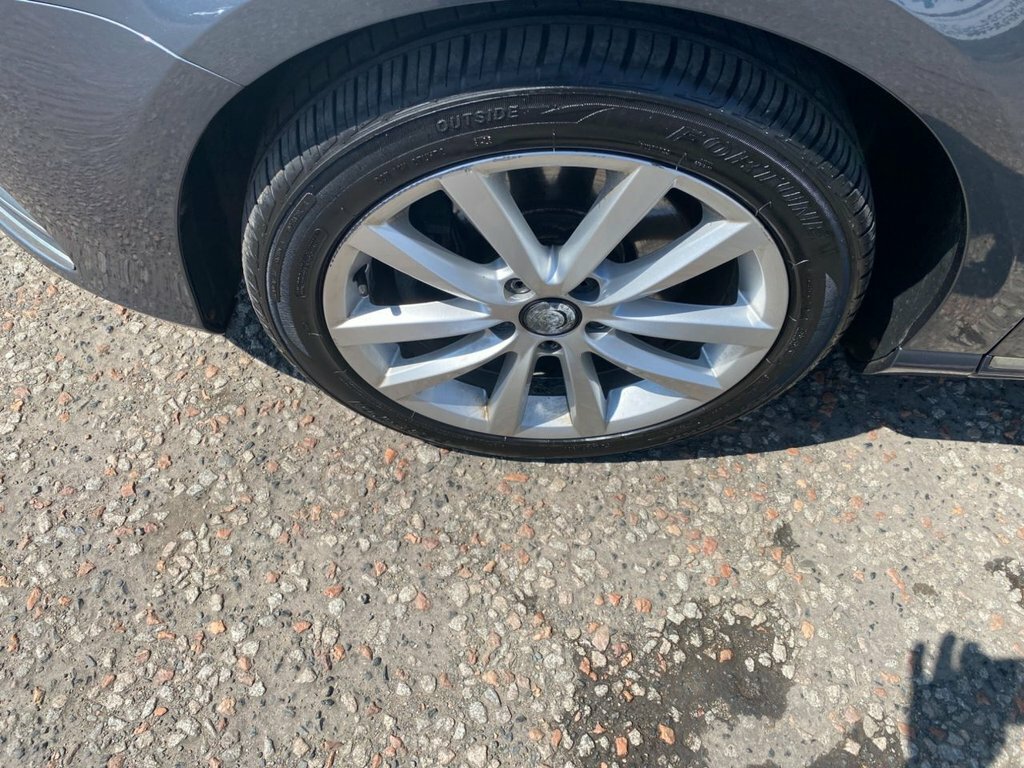 Volkswagen Passat Tdi Bluemotion Tech Executive U375 Grey #11