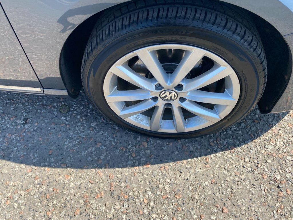 Volkswagen Passat Tdi Bluemotion Tech Executive U375 Grey #10