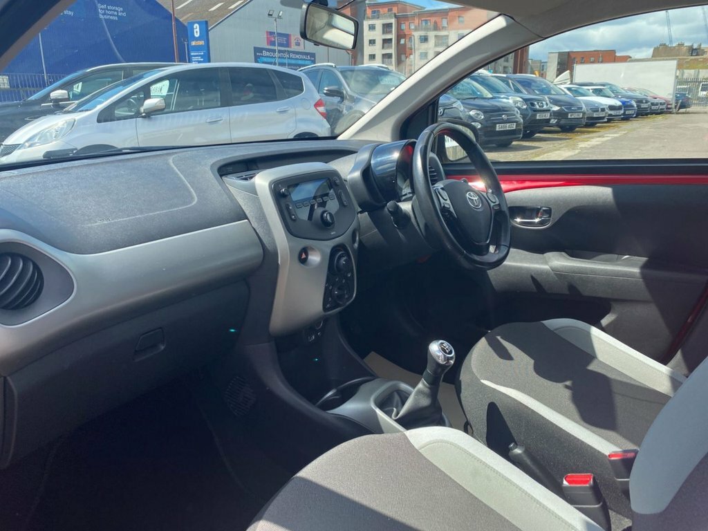 Toyota Aygo Hatchback Silver #13
