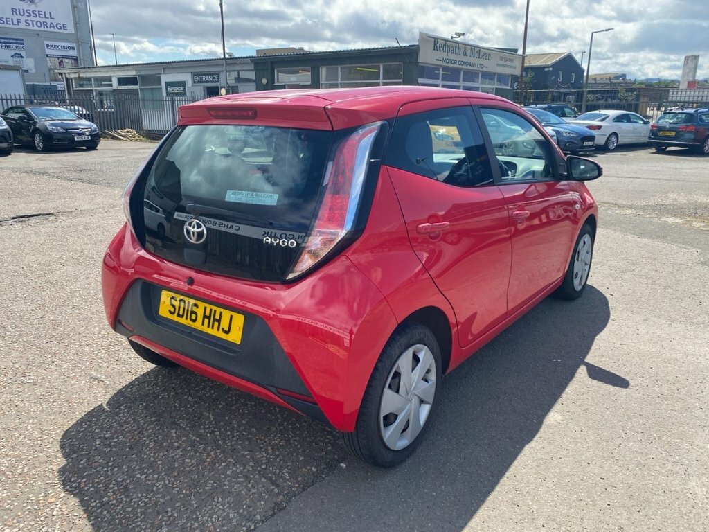 Toyota Aygo Hatchback Silver #7