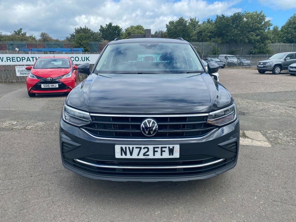 Volkswagen Tiguan R-line White #2