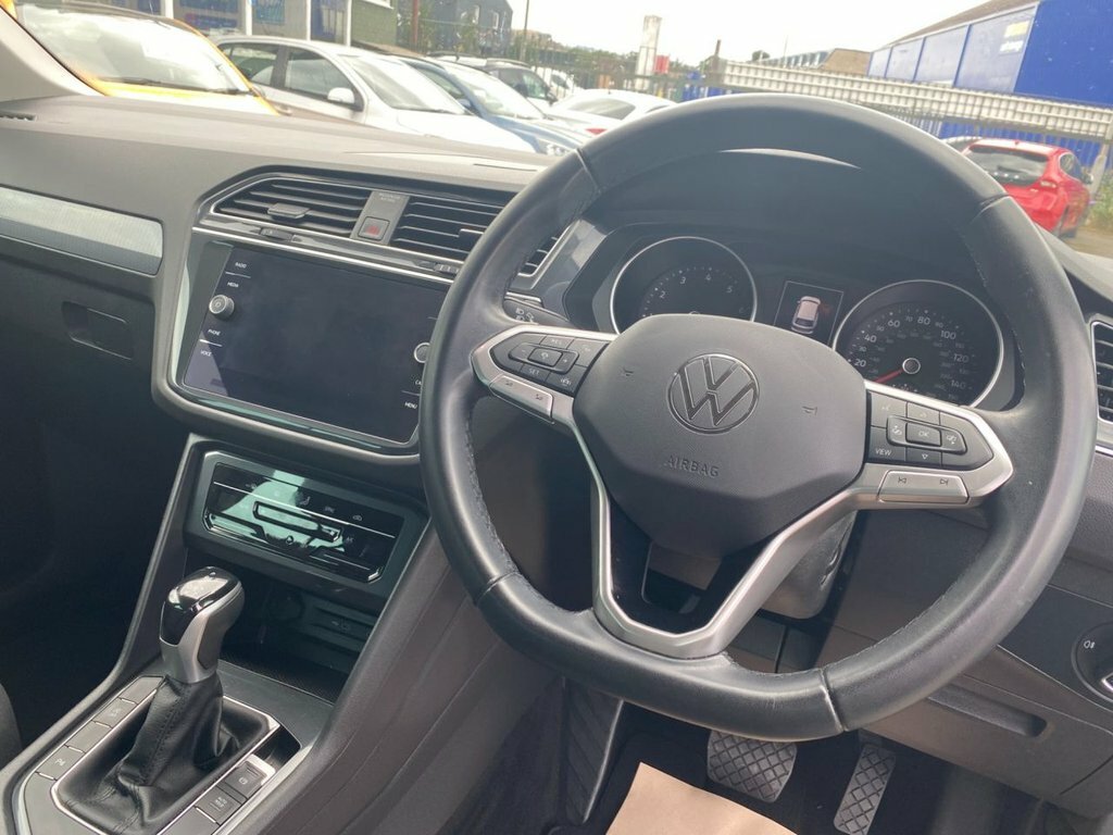 Volkswagen Tiguan R-line White #16