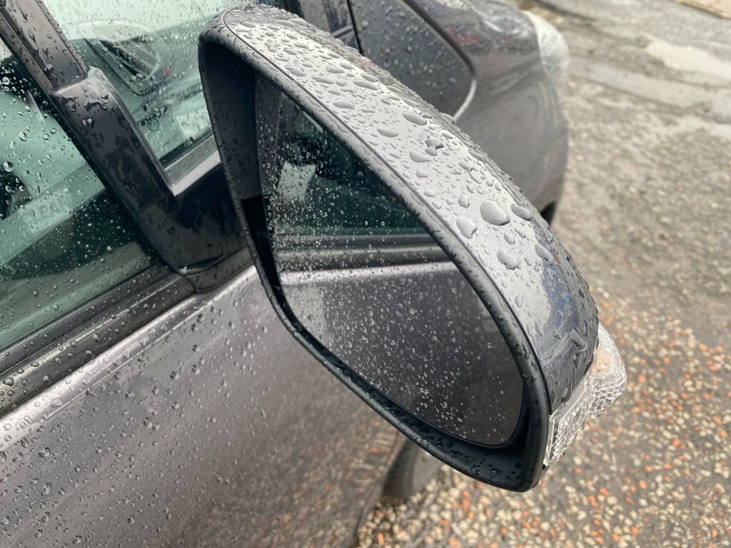 Toyota Yaris  Black #19