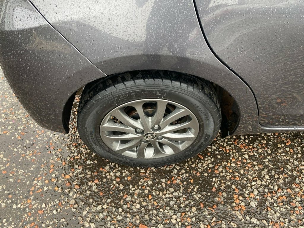 Toyota Yaris  Black #20