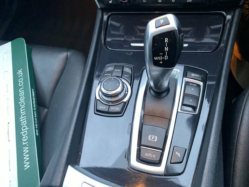 BMW 5 Series 520D Se 4-Door Grey #19