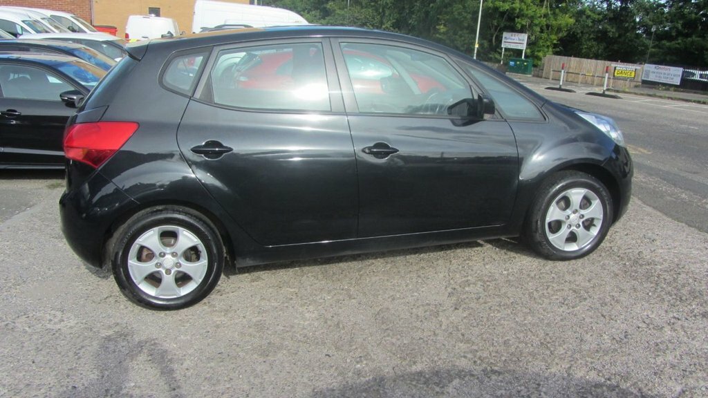 Kia Venga 1.6L 2 Black #4
