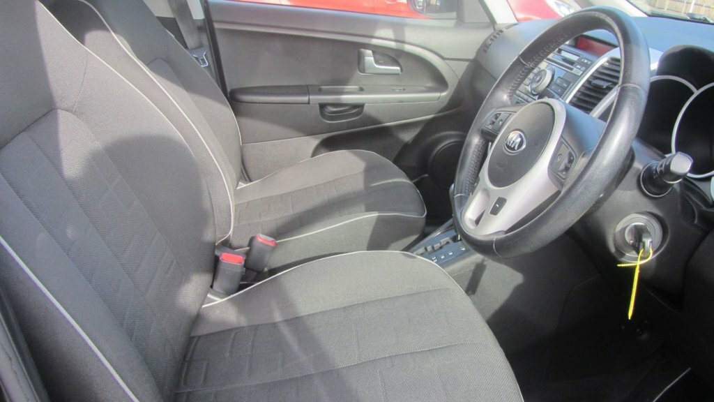 Kia Venga Mpv 1.4 Ecodynamics 1 Euro 5 Ss 201414 White #24