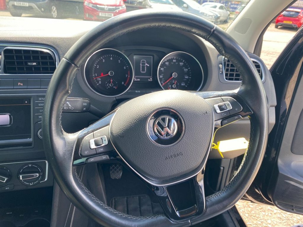 Volkswagen Polo 1.8 Tsi Bluemotion Tech Black #34
