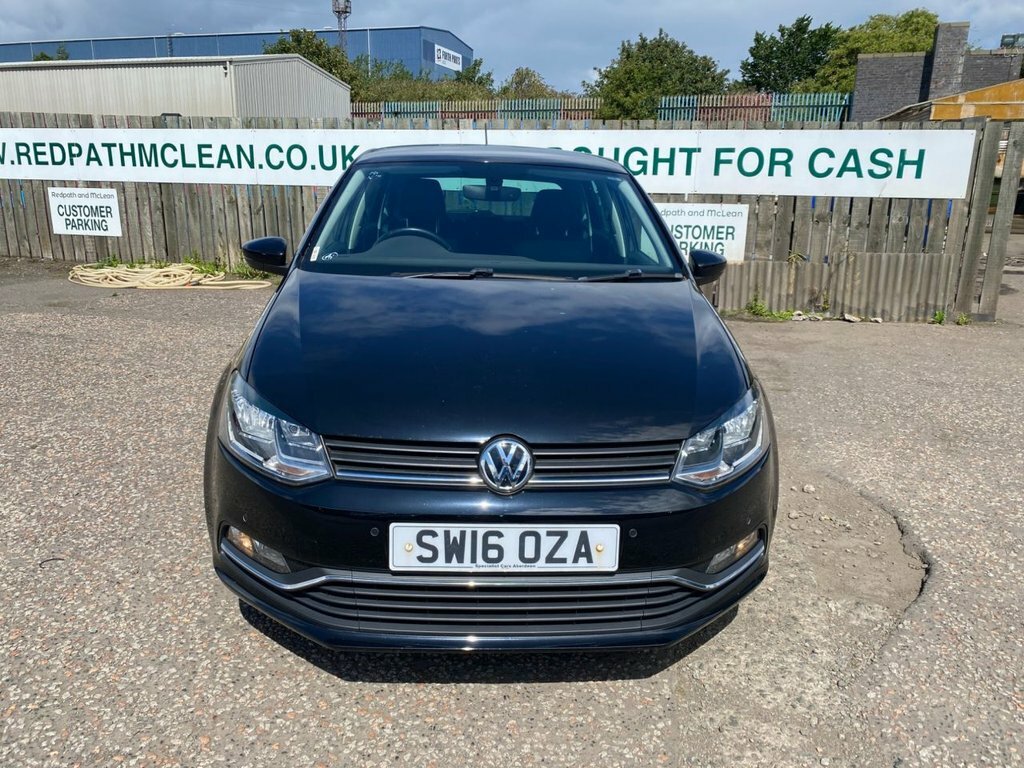 Volkswagen Polo 1.8 Tsi Bluemotion Tech Black #4