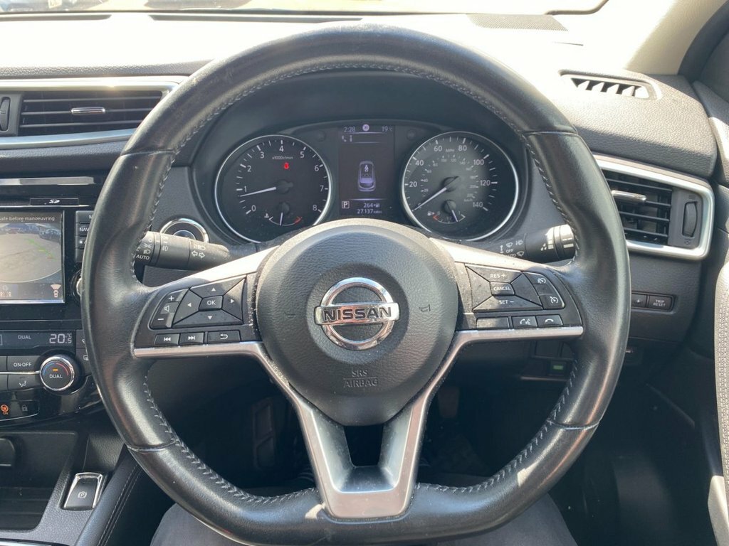 Nissan Qashqai 1.2 Dig-t 115 Acenta Tech Pack Silver #20