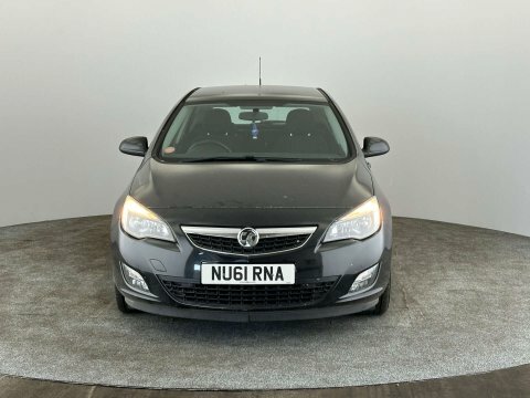 Vauxhall Astra 2011 61 1.4 NU61RNA Black #2