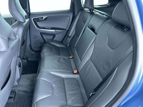 Volvo XC60 2014 64 2.4 Blue #6