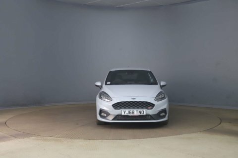 Ford Fiesta 2018 68 1.5 Silver #2