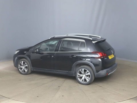 Peugeot 2008 2016 66 1.2 Black #5