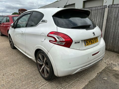 Peugeot 208 1.6 Vti Feline Sat Nav Black #2