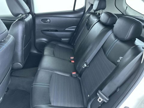 Nissan Leaf 2018 68 Leaf White #6