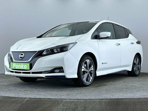 Nissan Leaf 2018 68 Leaf White #3