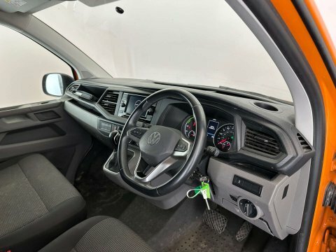 Volkswagen E-Transporter 83Kw 37.3Kwh Advance Van Silver #9