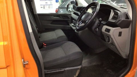 Volkswagen E-Transporter E 110 37.3Kwh Advance Panel Van White #11