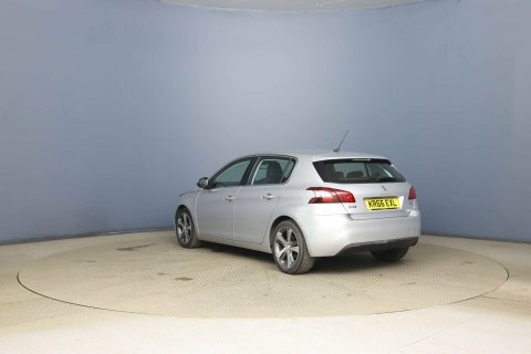Peugeot 308 2017 66 1.2 Silver #4