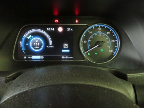 Nissan Leaf N-connecta Silver #12