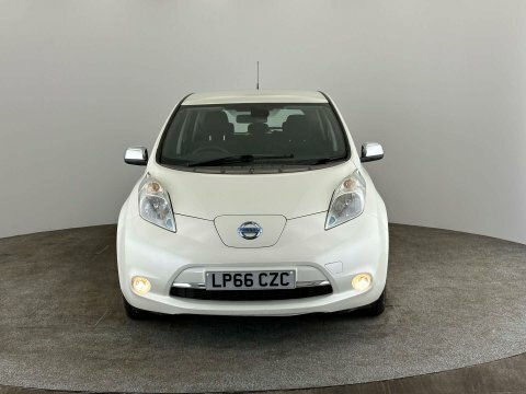 Nissan Leaf 2017 66 Leaf White #2