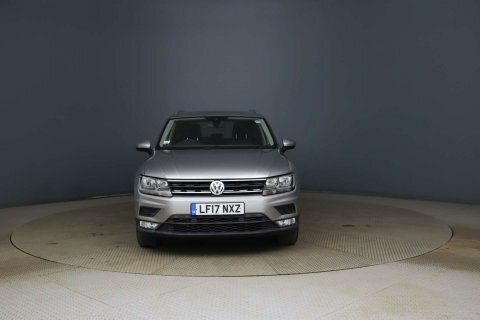 Volkswagen Tiguan 2017 17 2.0 LF17NXZ Silver #2