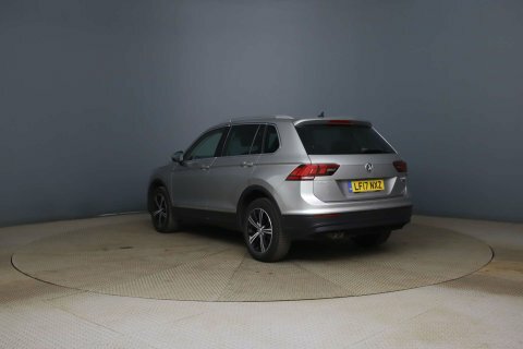 Volkswagen Tiguan 2017 17 2.0 LF17NXZ Silver #4