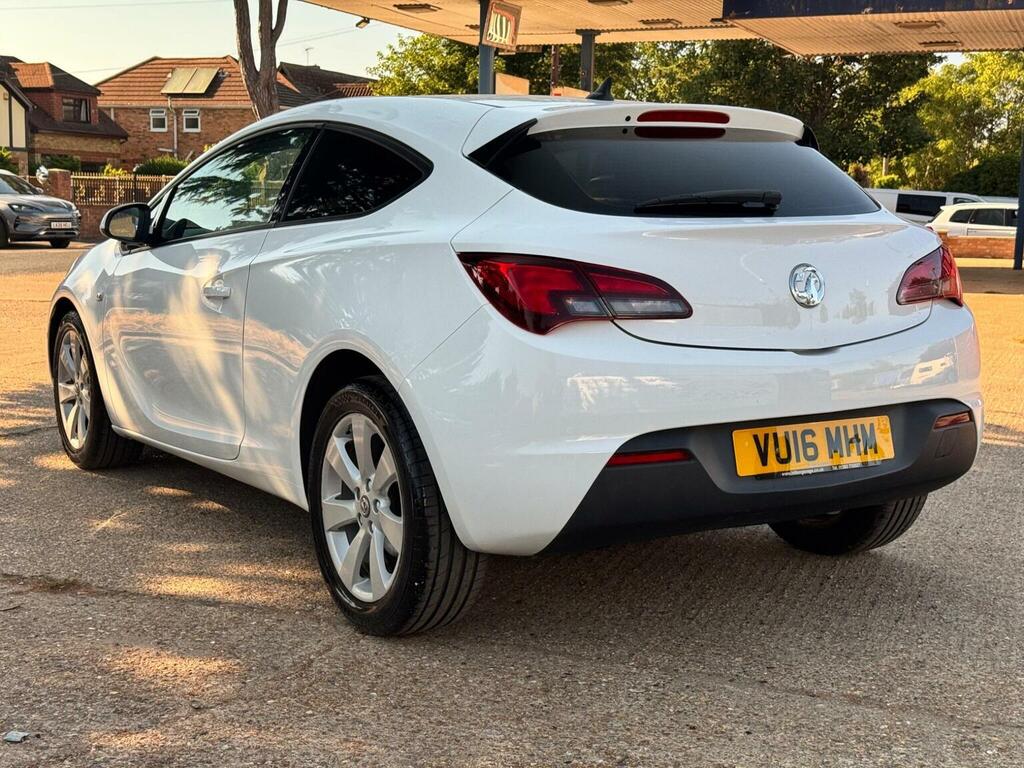 Vauxhall Astra GTC Coupe 1.4I Turbo Sport Euro 6 Ss 201616 White #4