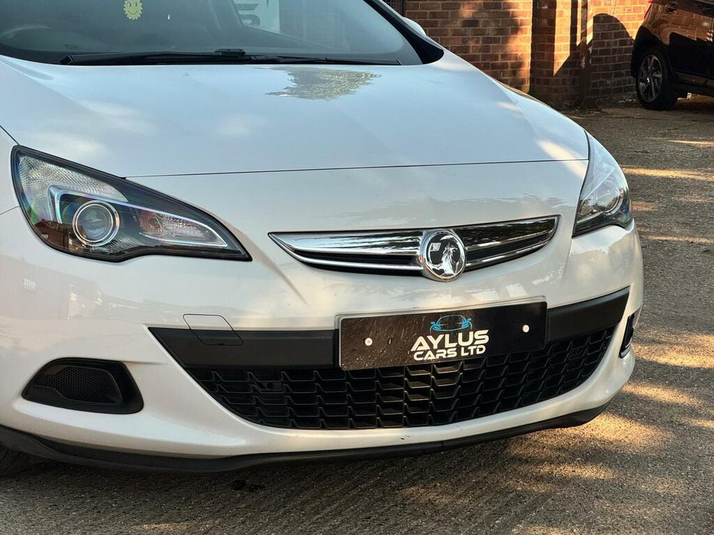 Vauxhall Astra GTC Coupe 1.4I Turbo Sport Euro 6 Ss 201616 White #2