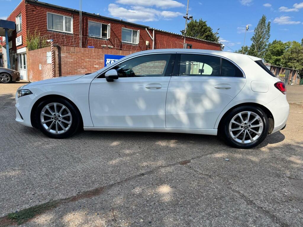 Mercedes-Benz A Class 1.3 A200 Sport 7G-dct Euro 6 Ss White #5