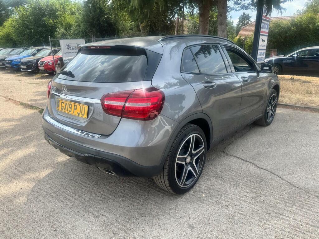 Mercedes-Benz GLA Class 1.6 Gla180 Urban Edition 7G-dct Euro 6 Ss Grey #3