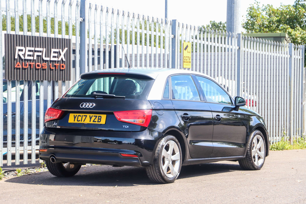 Audi A1 Sportback Tdi Sport YC17YZB Black #5