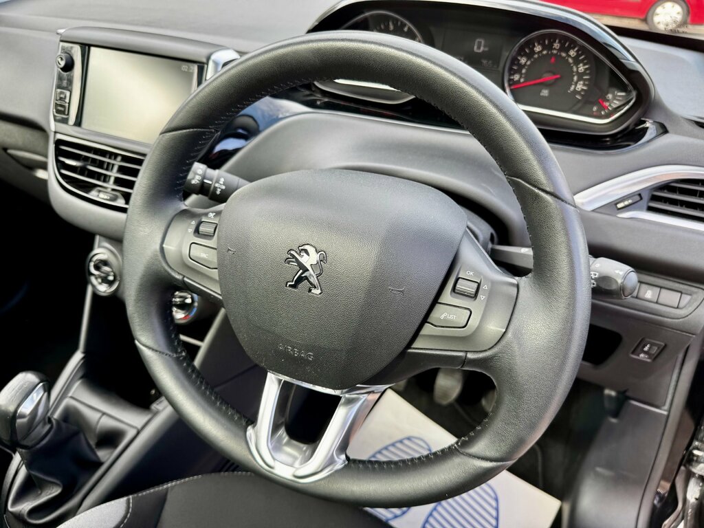 Peugeot 208 1.2 Vti Style Euro 5 Blue #12