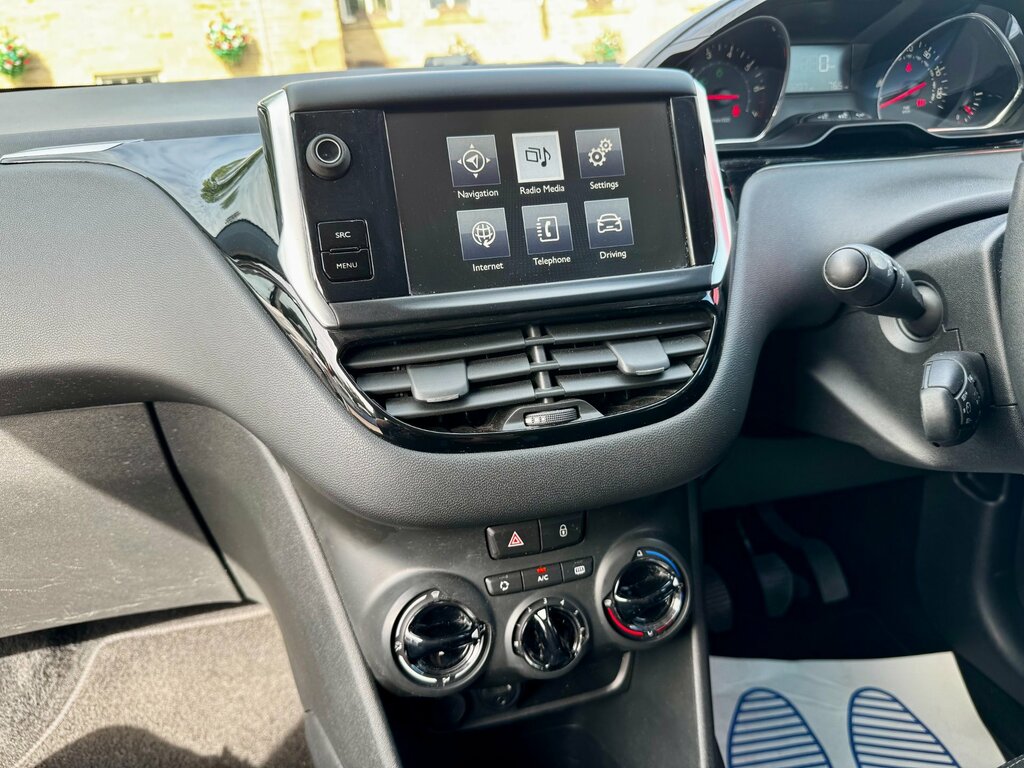Peugeot 208 1.2 Vti Style Euro 5 Blue #43
