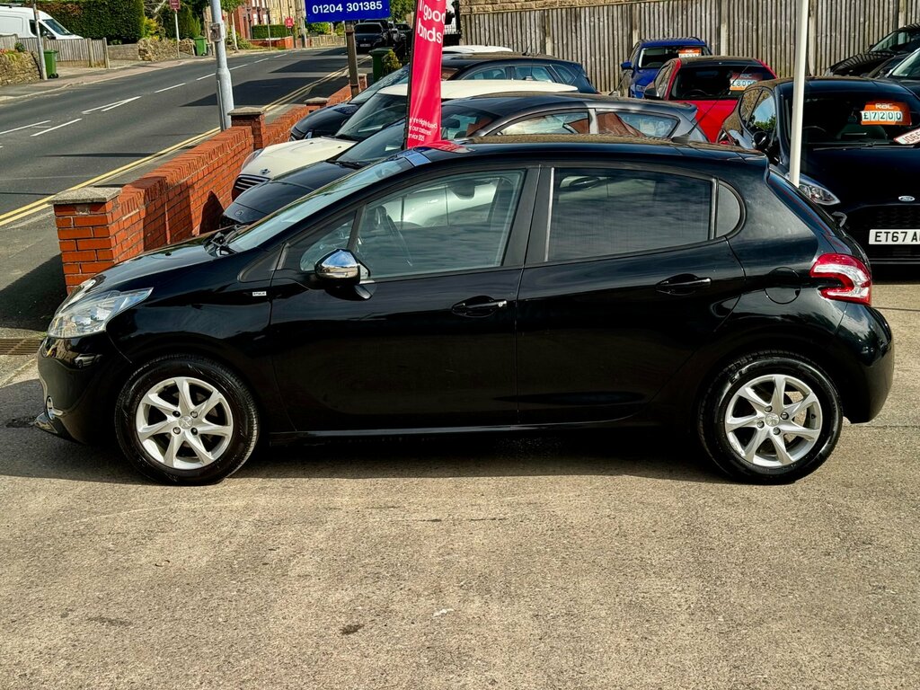 Peugeot 208 1.2 Vti Style Euro 5 Blue #76