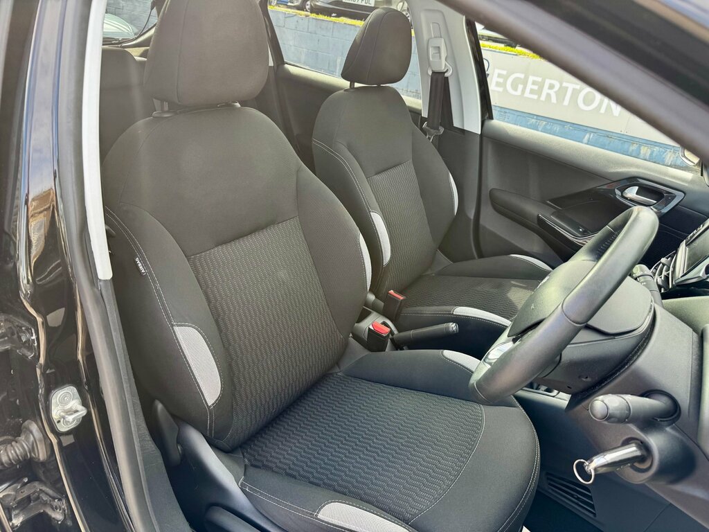 Peugeot 208 1.2 Vti Style Euro 5 Blue #7